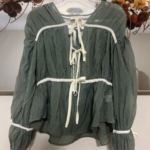 Elegant Green Women's Top